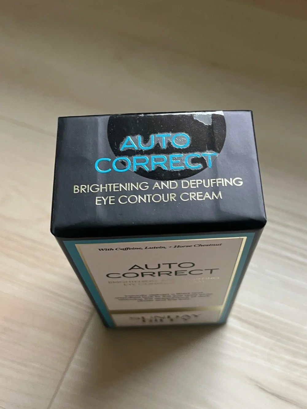 Sunday Riley autoCorrect brightening and depuffing eye contour cream